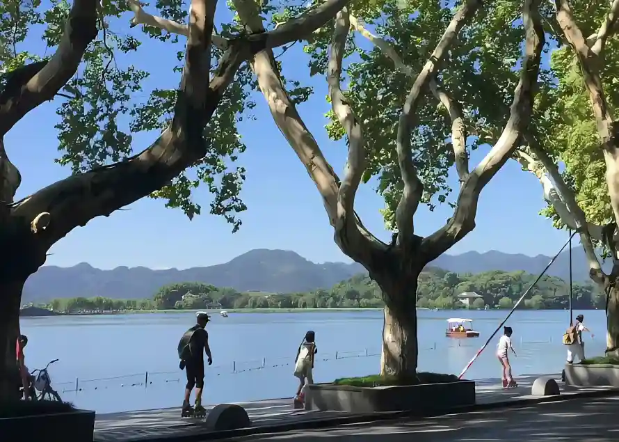 2k山峦壁纸-远山 - 湖泊-热门的壁纸「哲风壁纸」