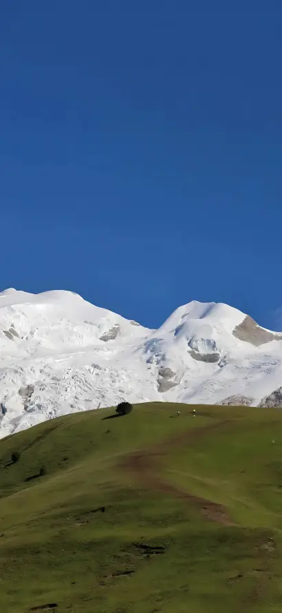 4k户外壁纸 - 雪峰 - 雪山 - 蓝天「哲风壁纸」