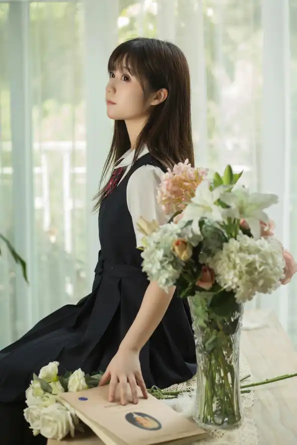 4kjk壁纸 - 写真 - 室内 - 少女「哲风壁纸」