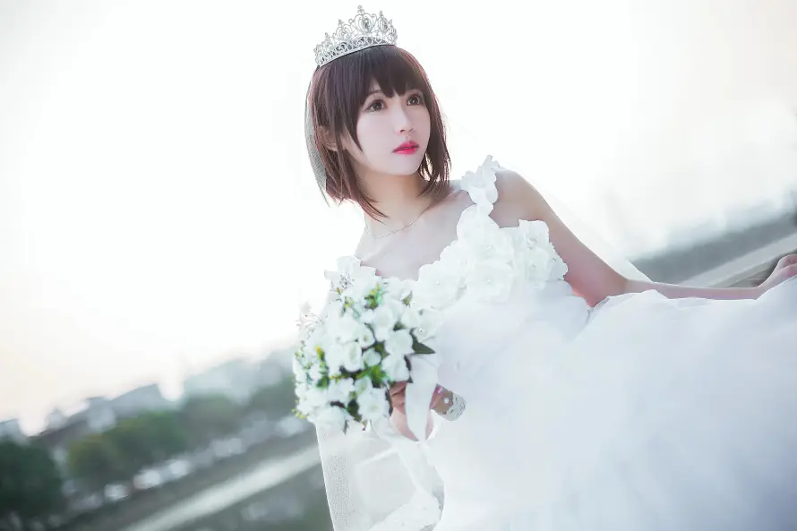 4k短发壁纸 - 户外 - 日系 - 皇冠「哲风壁纸」