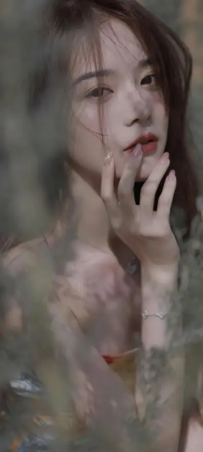 4k人像壁纸 - 朦胧 - 气质 - 清冷「哲风壁纸」