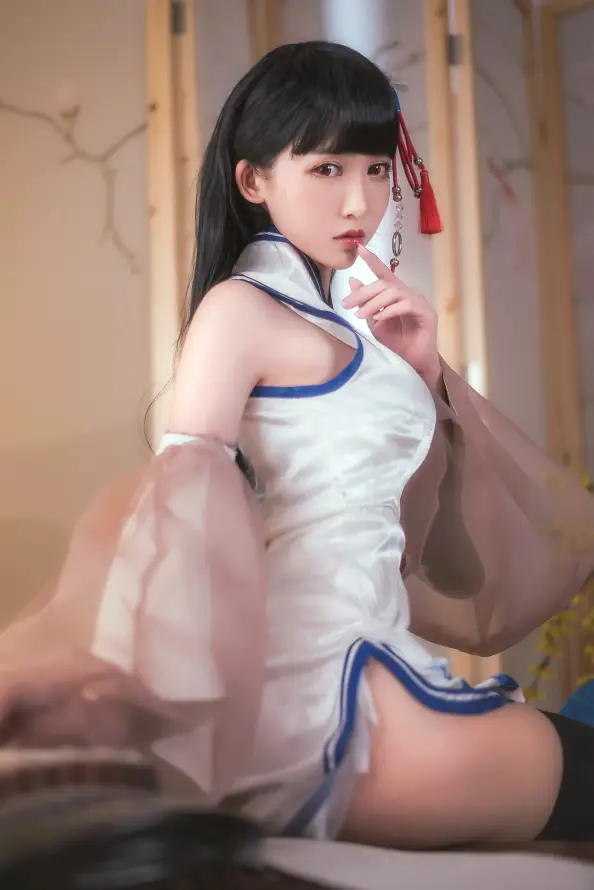 4k长发壁纸 - 美女 - 室内 - 国风「哲风壁纸」