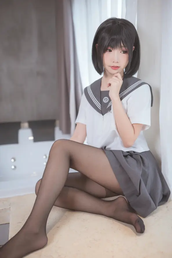 4kjk壁纸 - 写真 - 制服 - 坐姿「哲风壁纸」