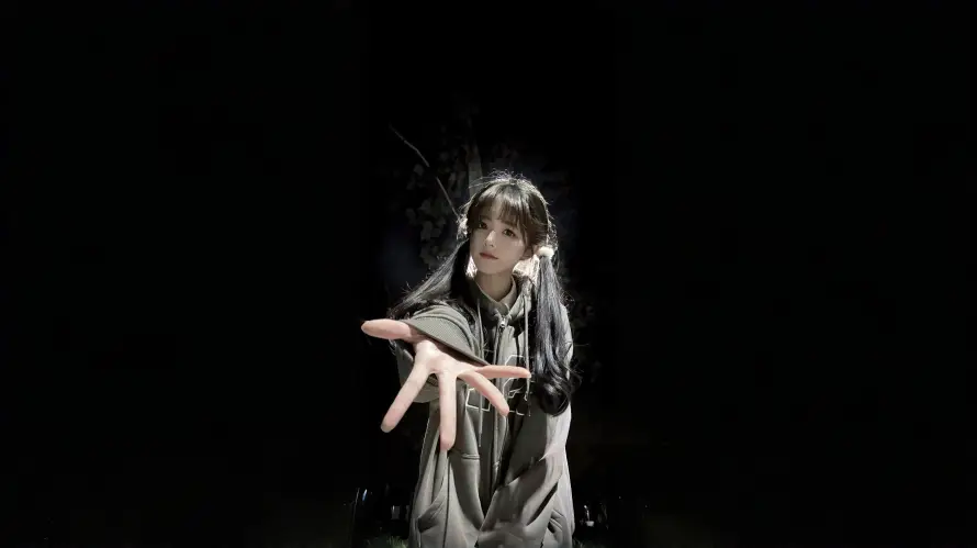 4k人像壁纸 - 伸手 - 少女 - 美女「哲风壁纸」