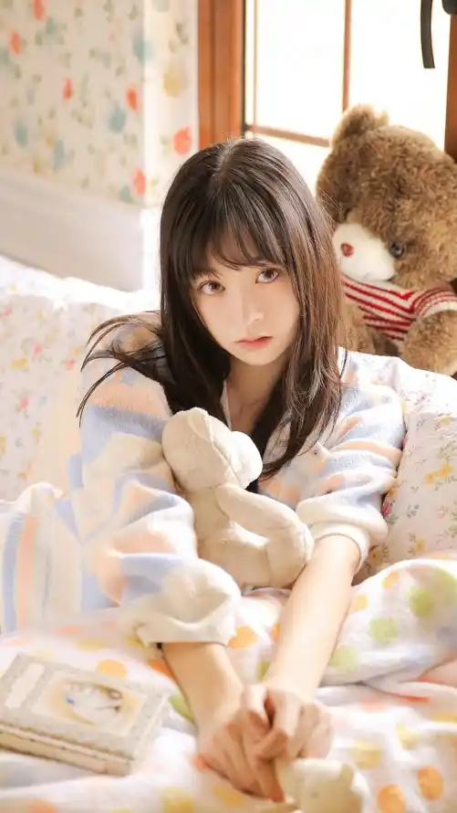 4k卧室壁纸 - 床 - 少女 - 居家「哲风壁纸」