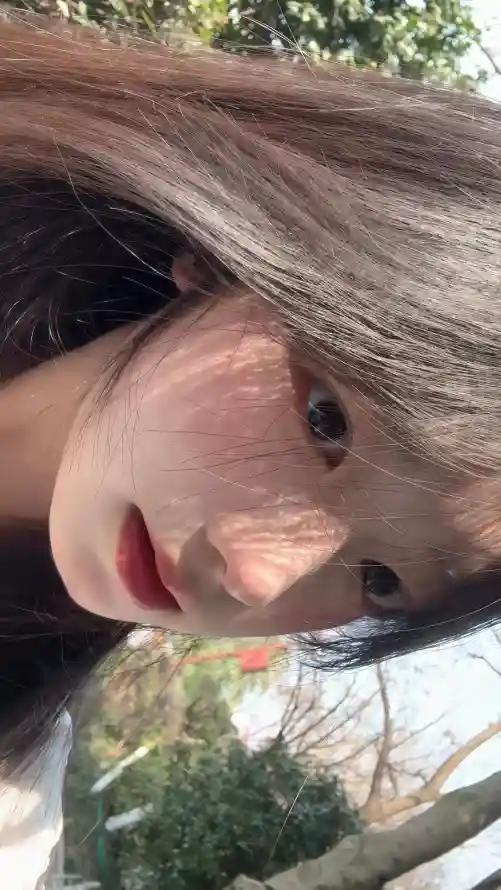 4k光影壁纸 - 女头 - 女生 - 户外「哲风壁纸」