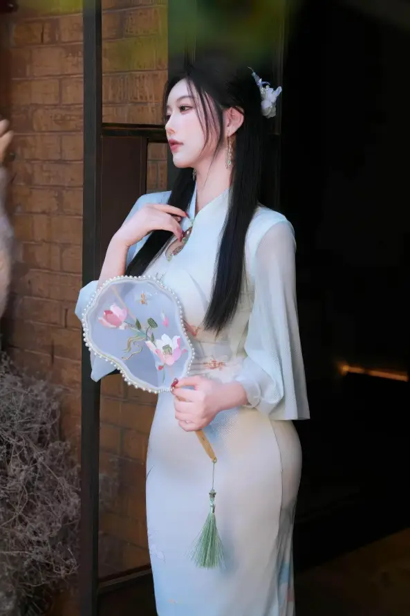 4k中式壁纸 - 侧脸 - 发饰 - 古风「哲风壁纸」