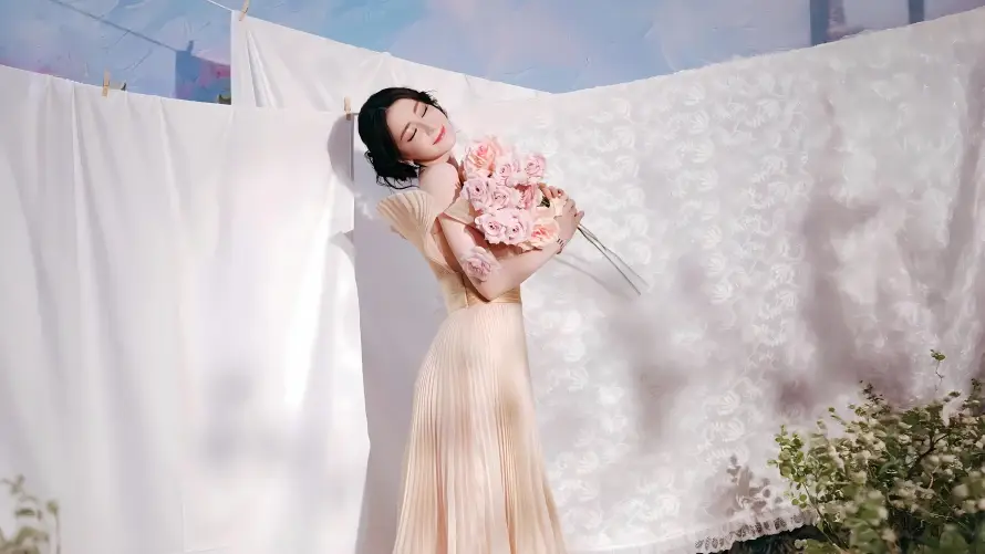 4k写真壁纸 - 捧花 - 时尚 - 明星「哲风壁纸」 4k写真壁纸 - 捧花 - 时尚 - 明星「哲风壁纸」