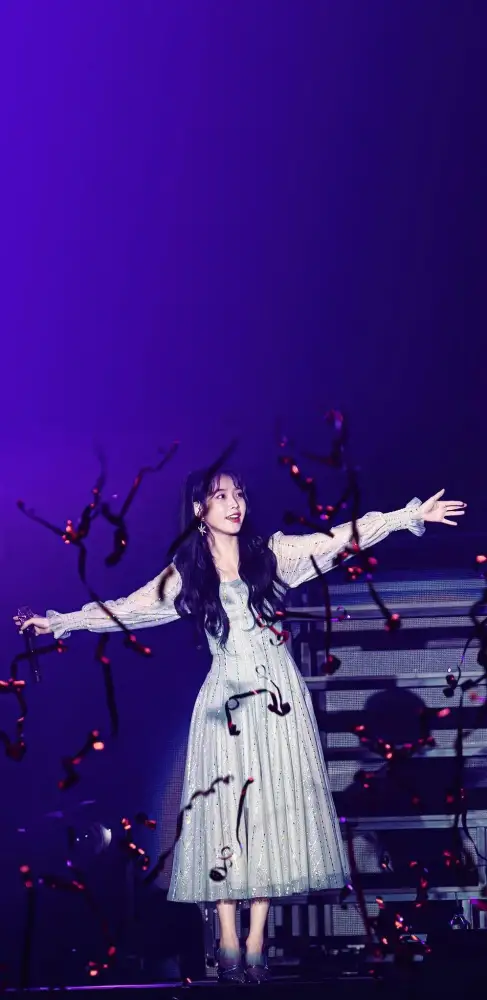 《韩国》手机壁纸-IU-精选壁纸「哲风壁纸」