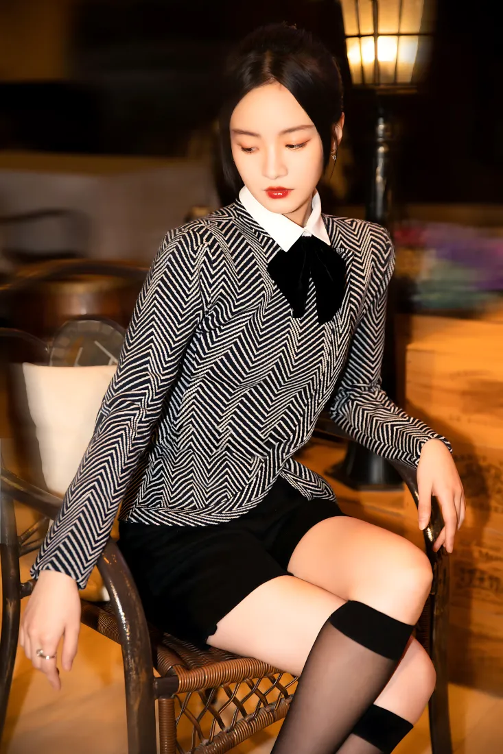 《美女》手机壁纸-李庚希壁纸 - 免费下载「哲风壁纸」