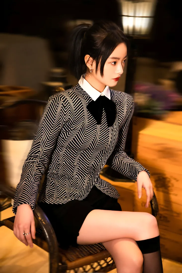 《美女》手机壁纸-李庚希背景-免费下载「哲风壁纸」