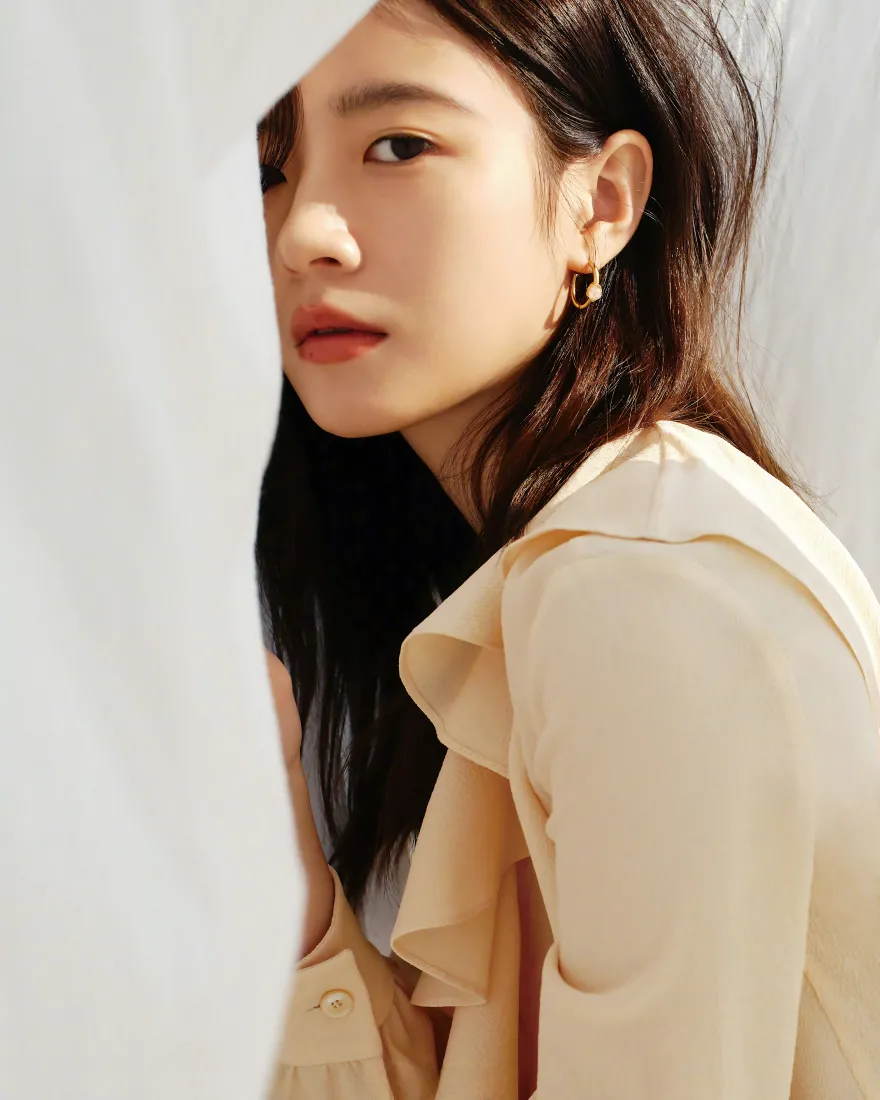 《可爱》手机壁纸-美女-李庚希「哲风壁纸」