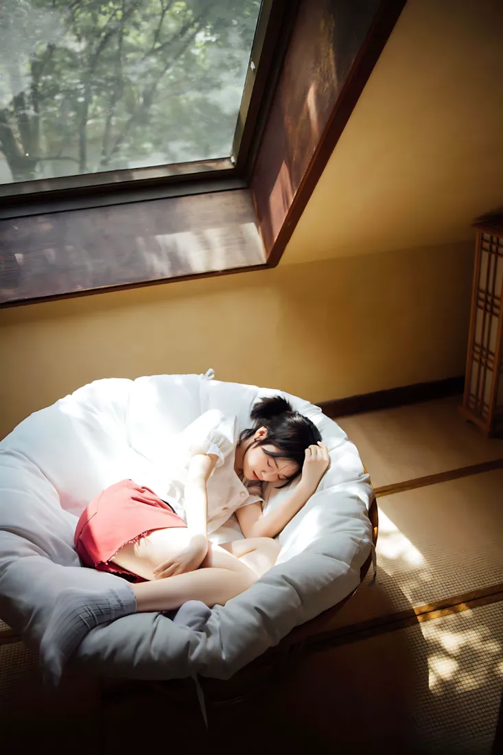 《美女》手机壁纸-李庚希背景图片 - 美图合集「哲风壁纸」