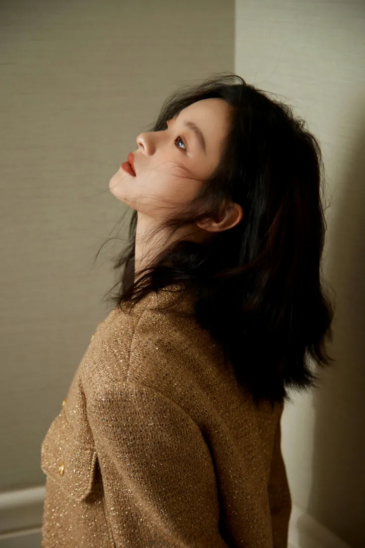 《女演员》手机壁纸-李庚希图片-壁纸分享「哲风壁纸」