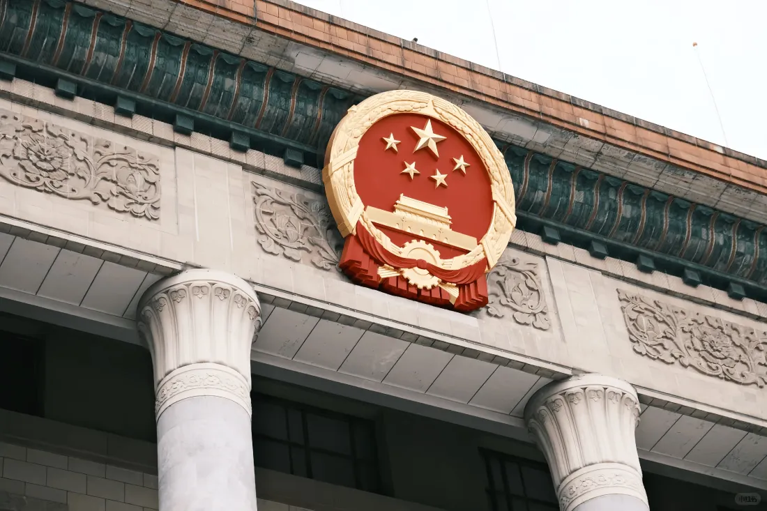 5k人民大会堂壁纸-国徽背景图片-爱国壁纸「哲风壁纸」