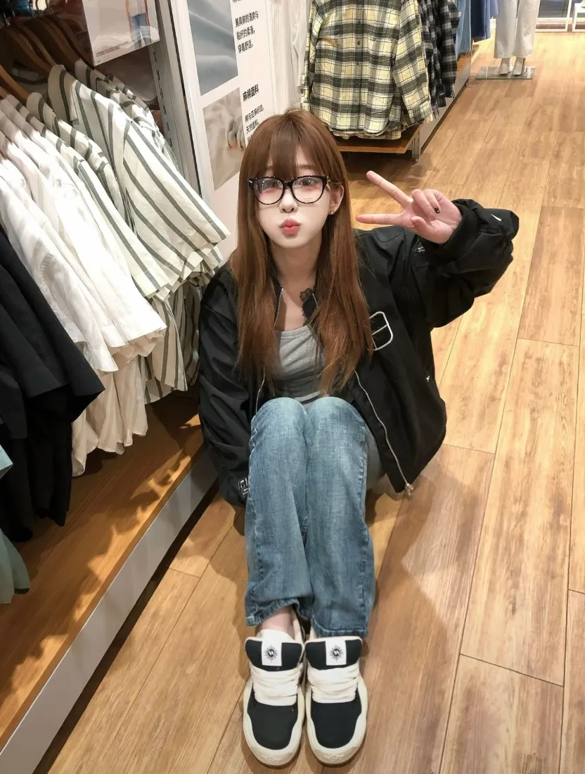 小菜是我穿搭手机壁纸｜服装店 - 比耶「哲风壁纸」
