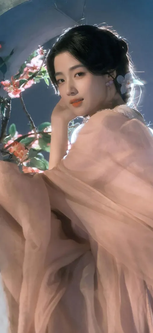 古风美女粉色纱裙手机壁纸｜花枝背景 - 柔美「哲风壁纸」