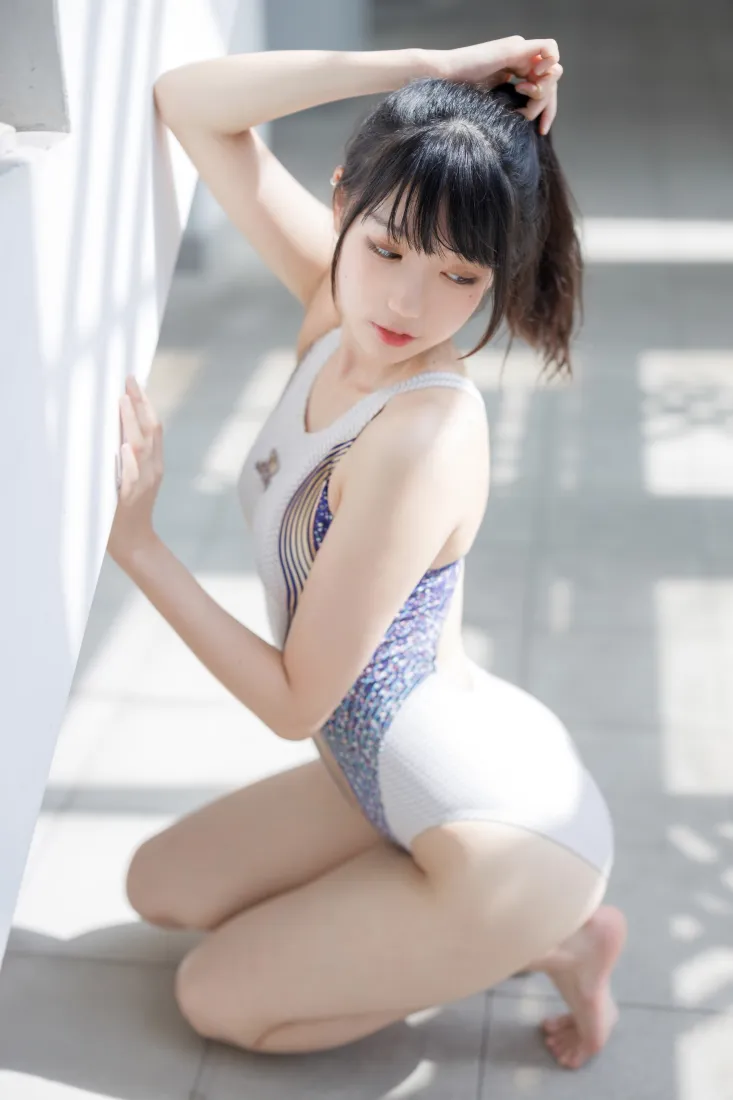 泳衣美女手机壁纸｜日系清纯 - 夏日光影「哲风壁纸」