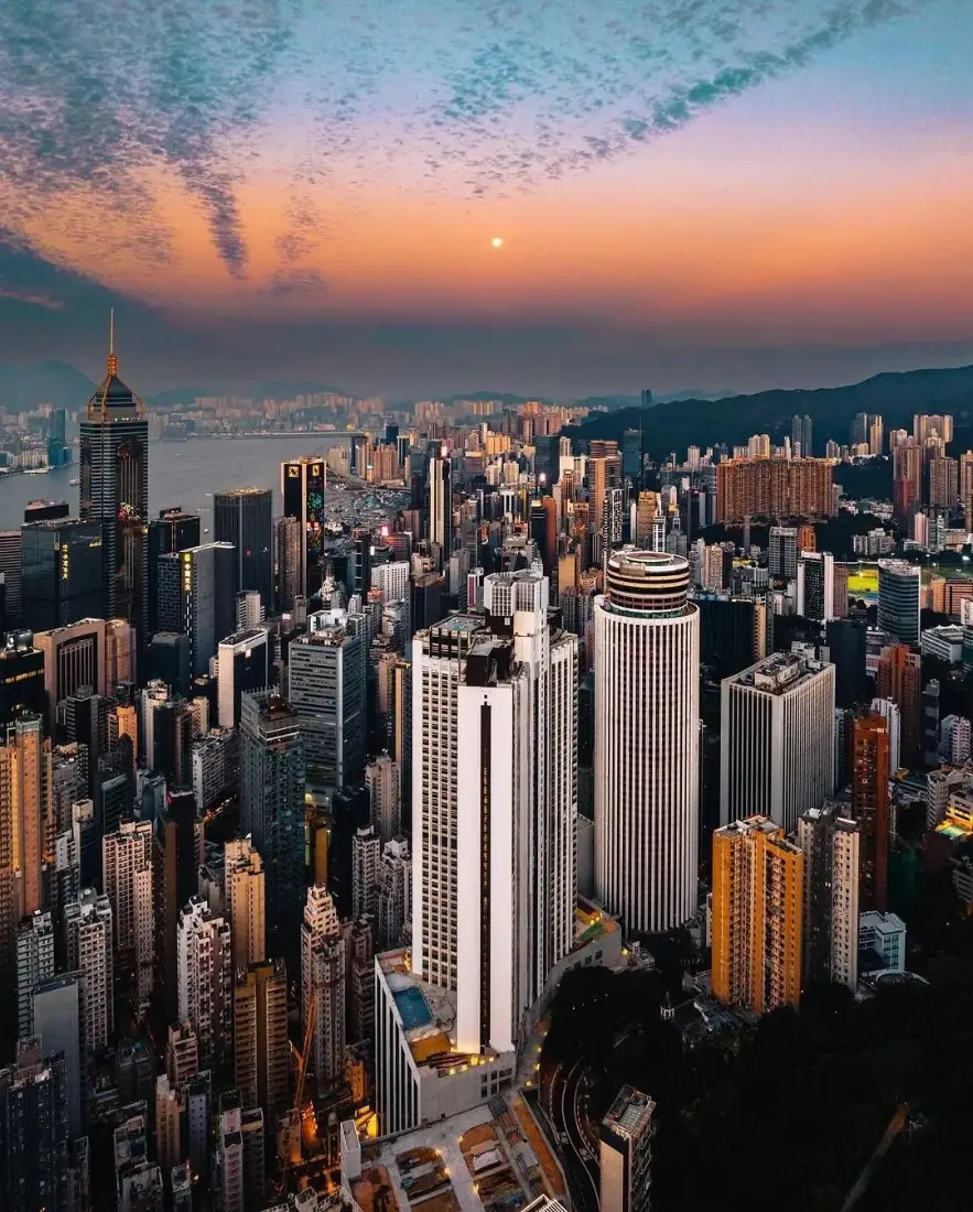 上海天际线手机壁纸｜上海背景图片 - 黄昏城市建筑群「哲风壁纸」