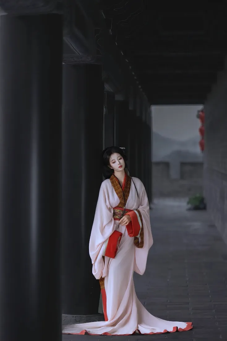 古装人物手机壁纸｜古风庭院背景图片 - 汉服「哲风壁纸」