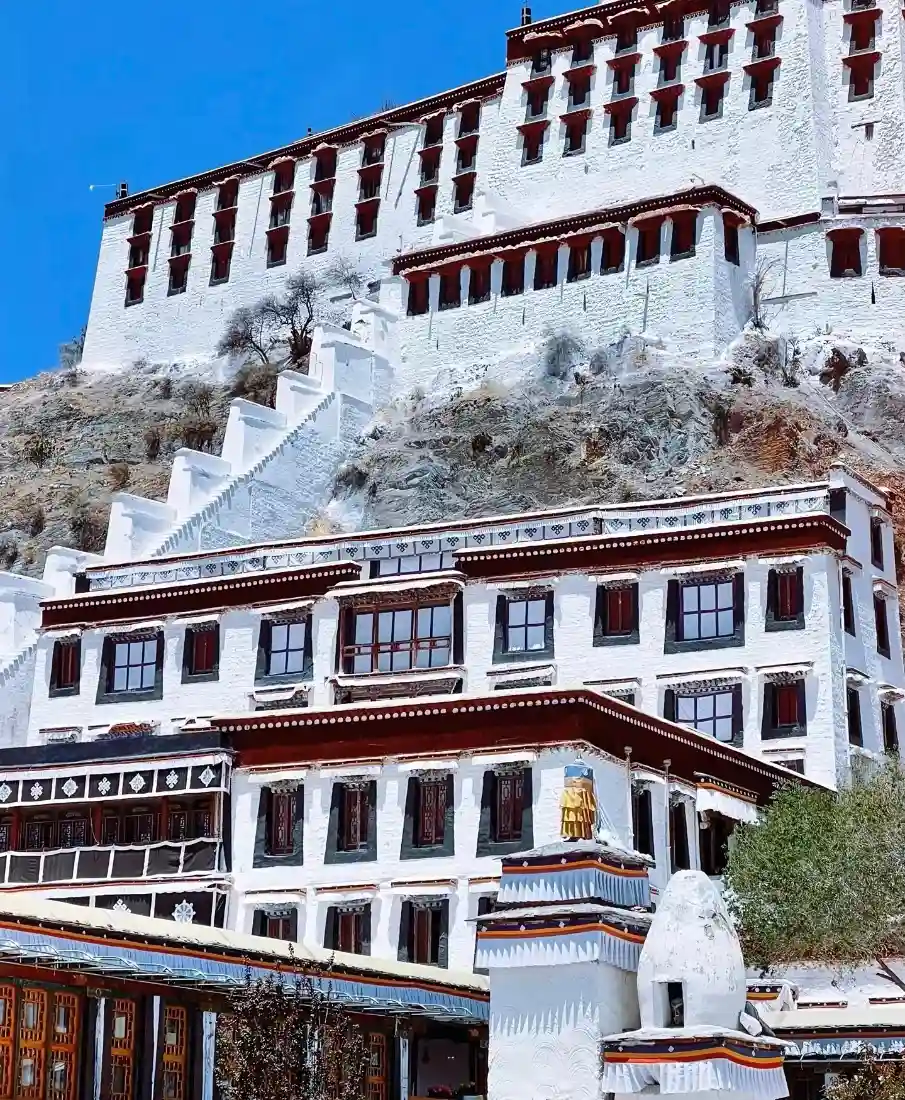 布达拉宫手机壁纸｜拉萨背景图片 - 西藏建筑风景「哲风壁纸」