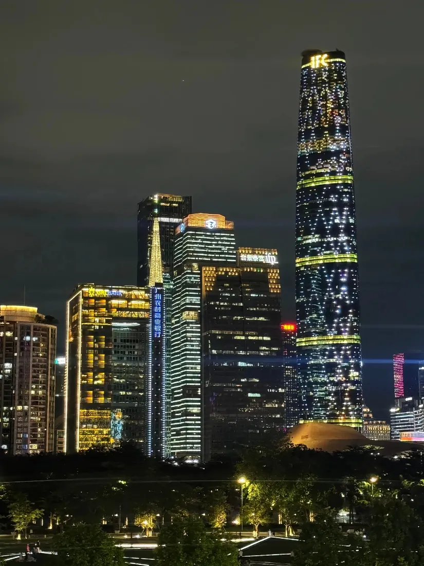 广州夜景手机壁纸｜广州城市背景图片 - 摩天大楼「哲风壁纸」