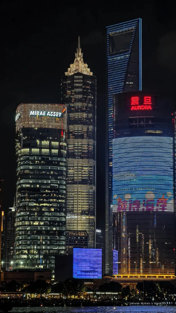 上海陆家嘴手机壁纸｜夜景背景图片 - 摩天大楼「哲风壁纸」