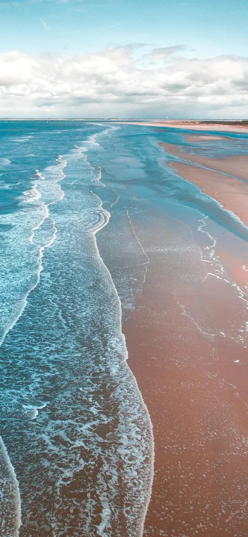 海滩手机壁纸｜海滩背景图片 - 海水沙滩天空「哲风壁纸」