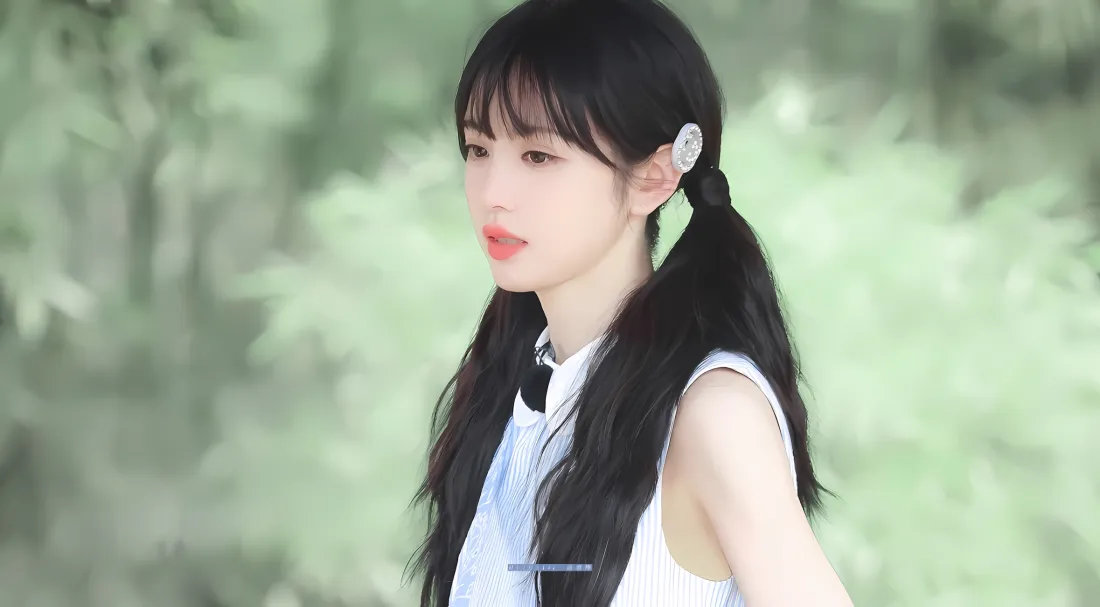 2k田曦薇壁纸｜自然背景图 - 双马尾少女「哲风壁纸」