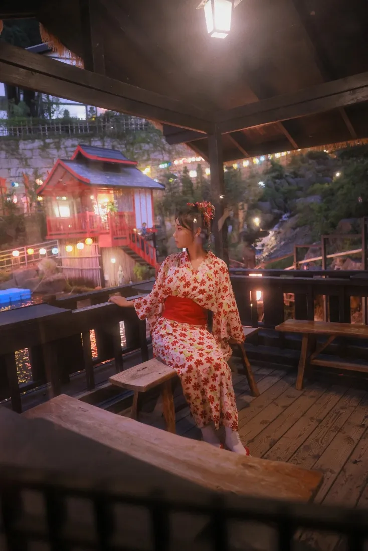 和服女子手机壁纸｜日式夜景背景图片 - 传统服饰「哲风壁纸」