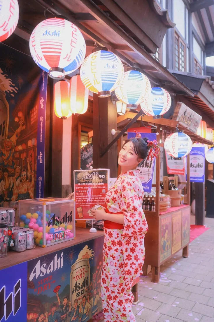 和服少女手机壁纸｜日式街道背景图片 - 灯笼市集「哲风壁纸」