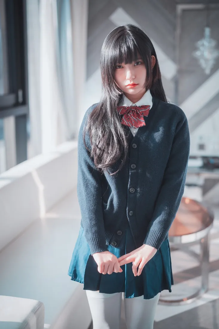 jk制服韩国美女手机壁纸｜居家背景 - 校园风「哲风壁纸」