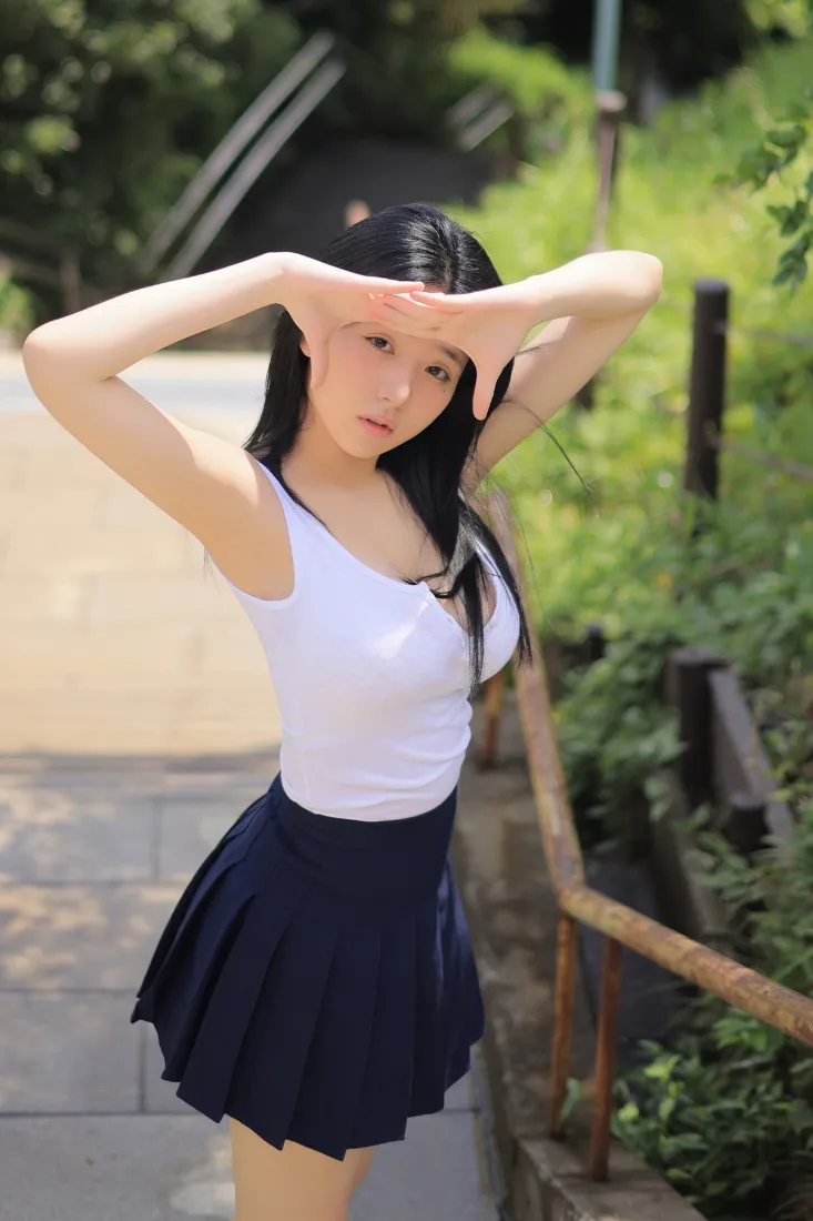 白衣少女手机壁纸｜乡村小路背景图片 - 自然风景「哲风壁纸」