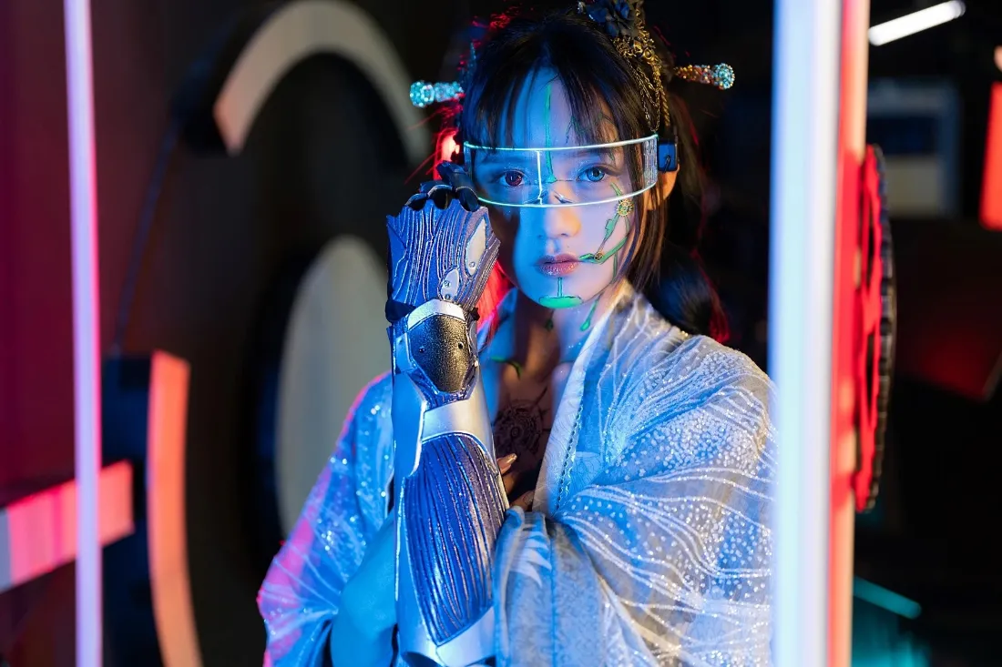 赛博朋克女性手机壁纸｜未来科技背景图片 - 机械臂「哲风壁纸」