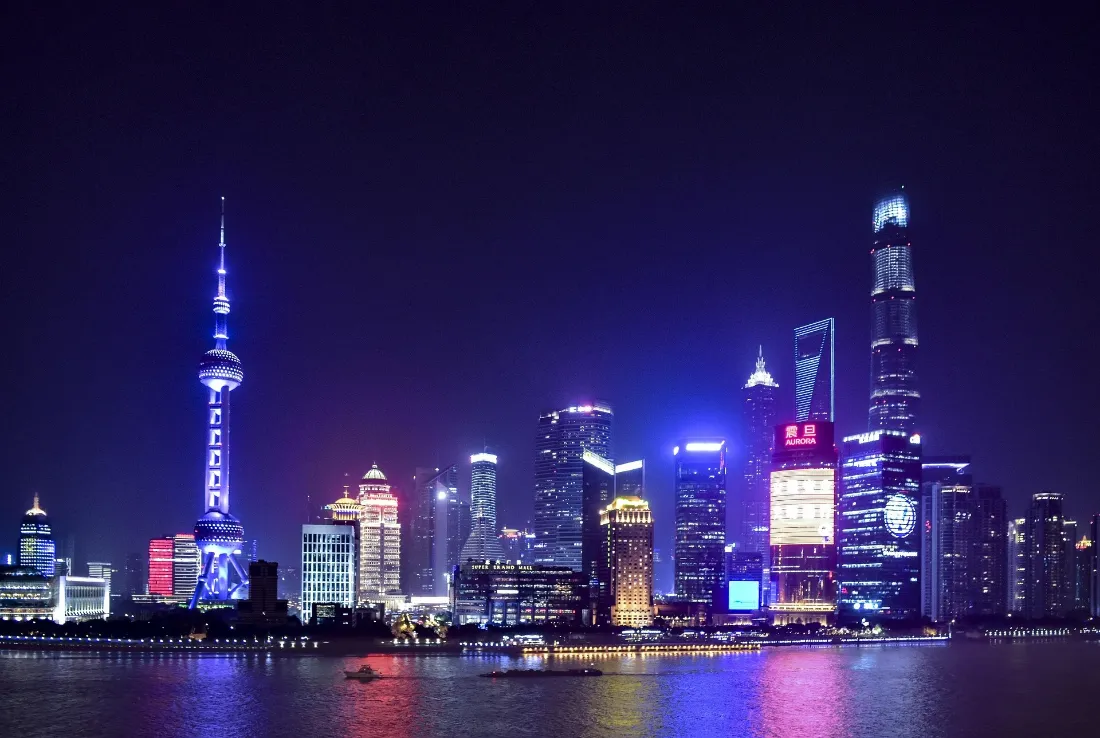 2k上海夜景壁纸｜黄浦江背景图片 - 东方明珠建筑群「哲风壁纸」