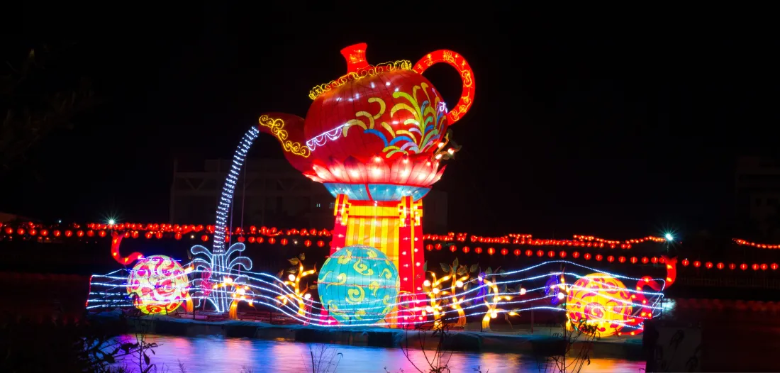 5k茶壶灯壁纸｜元宵节背景图片 - 彩灯夜景「哲风壁纸」