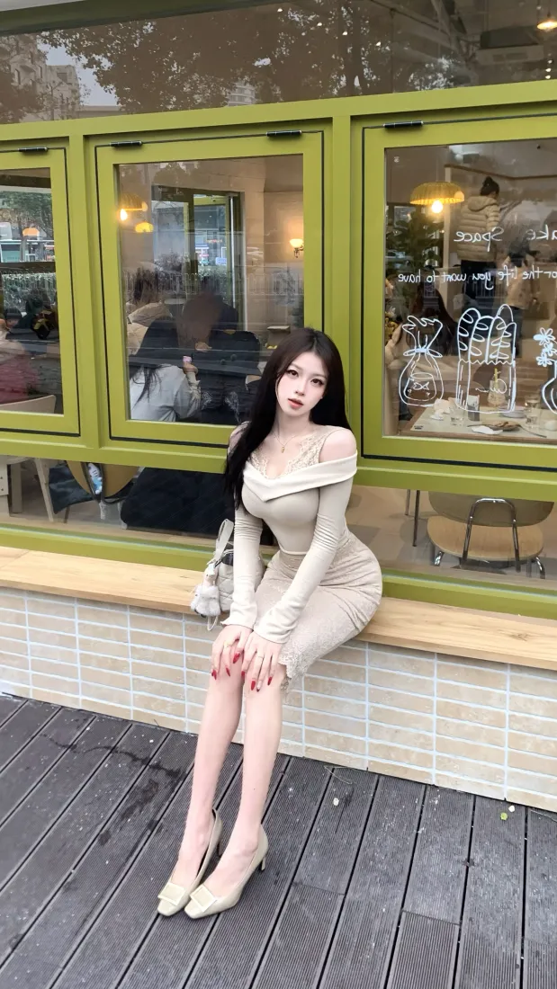 气质美女手机壁纸｜街边咖啡店背景图片 - IOS风格「哲风壁纸」