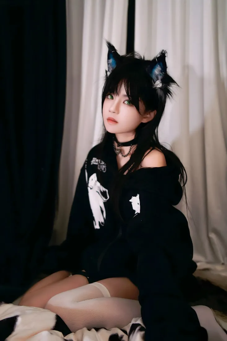猫耳御姐手机壁纸｜室内背景图片 - 甜酷少女「哲风壁纸」