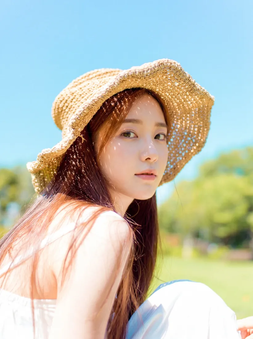 清新美女手机壁纸｜户外晴天背景图片 - 夏日「哲风壁纸」