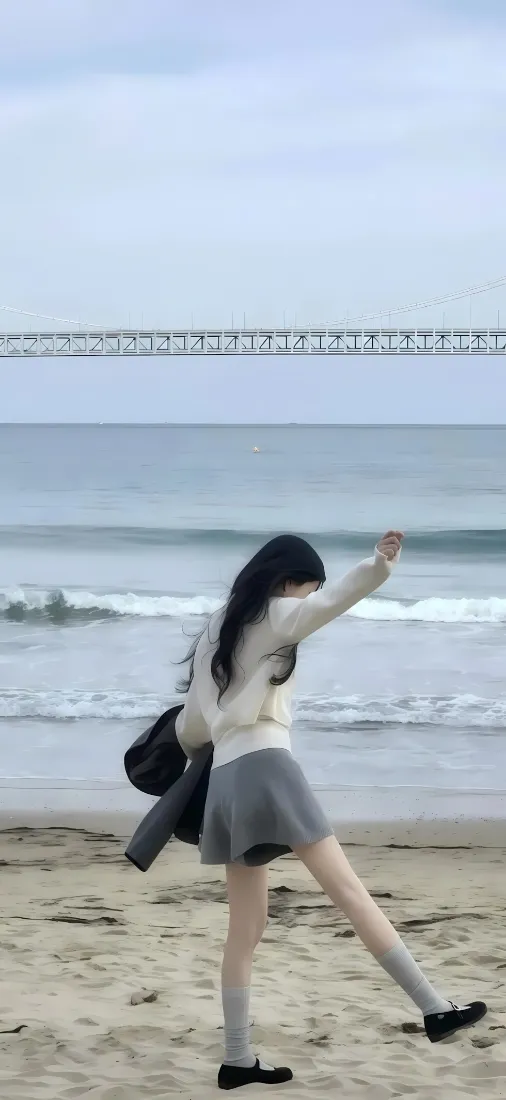 沙滩美女手机壁纸｜海边海浪背景图片 - 清新休闲长发少女「哲风壁纸」