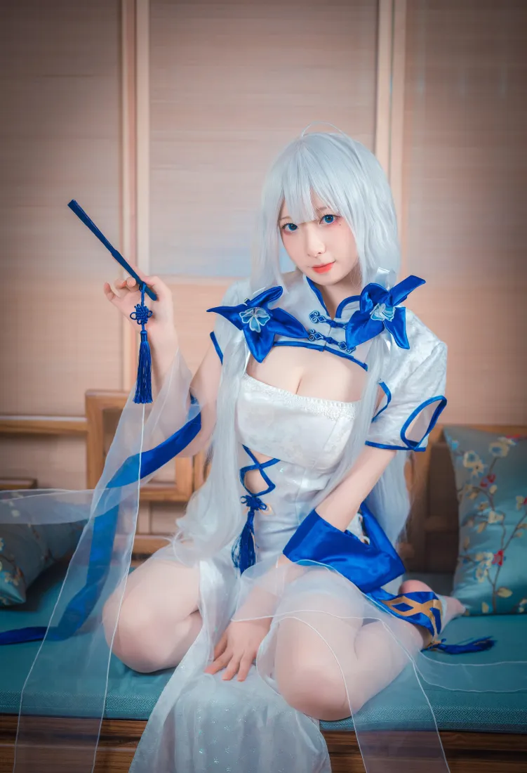 碧蓝航线光辉手机壁纸｜cosplay背景图片 - 封疆疆w钟情春日「哲风壁纸」