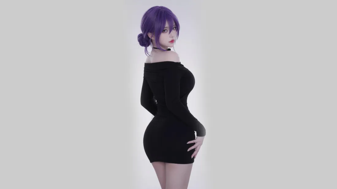 8k紫发cos美女壁纸｜黑色露肩裙背景图片 - 简约人像「哲风壁纸」