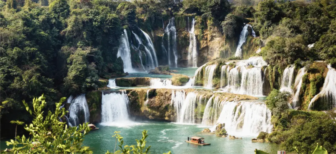 6k德天瀑布壁纸｜青山碧水背景图片 - 跨国自然景观「哲风壁纸」
