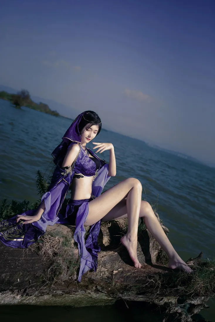 逆水寒九灵cos手机壁纸｜湖边岩石背景图片 - 南桃Momoko「哲风壁纸」