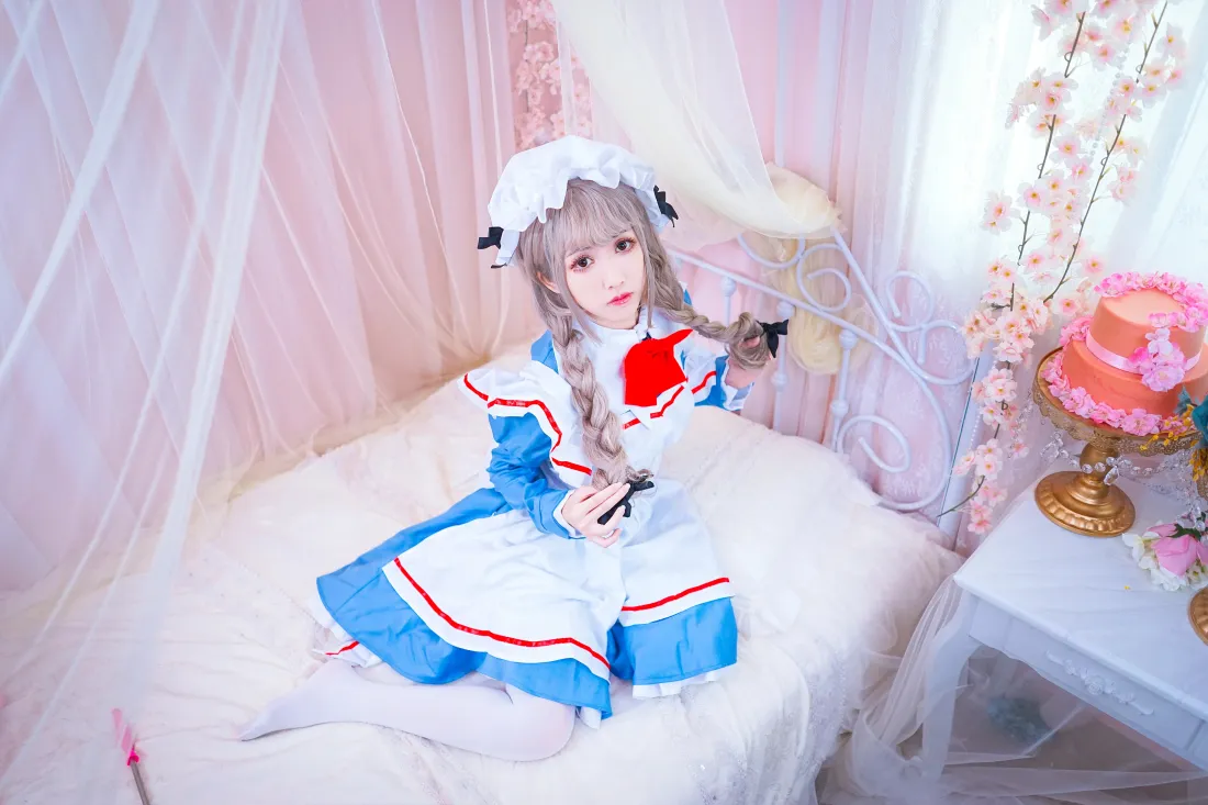 6k鳗鱼霏儿灰奈cos壁纸｜蓝白女仆背景图片 - 少女写真「哲风壁纸」
