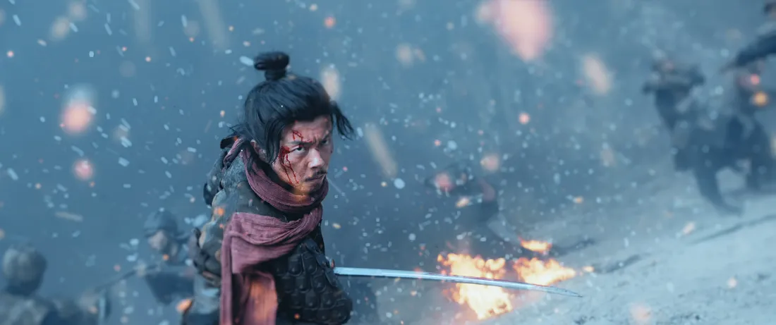 4k目中无人壁纸｜武侠捉刀人雪景背景图片 - 持长刀战斗场景「哲风壁纸」