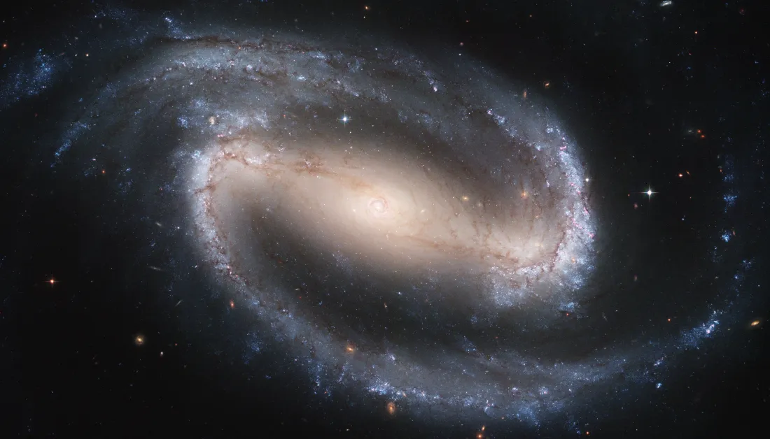 7k螺旋星系壁纸｜浩瀚宇宙背景图片 - 璀璨星空「哲风壁纸」