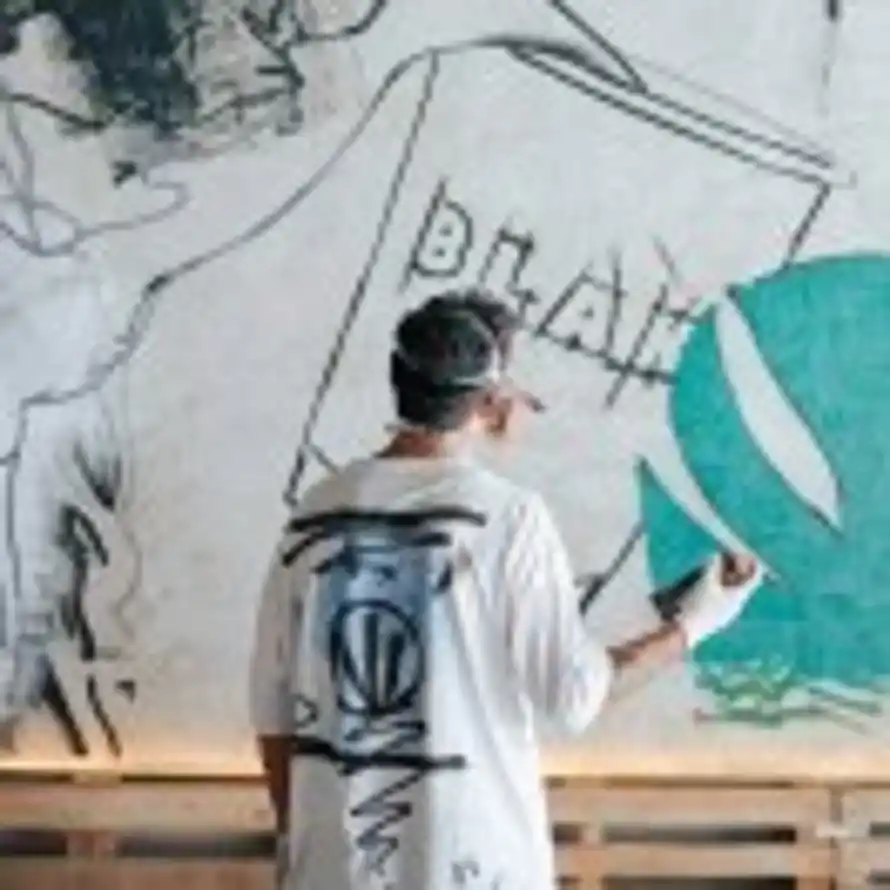 不吃饭的老饕的头像