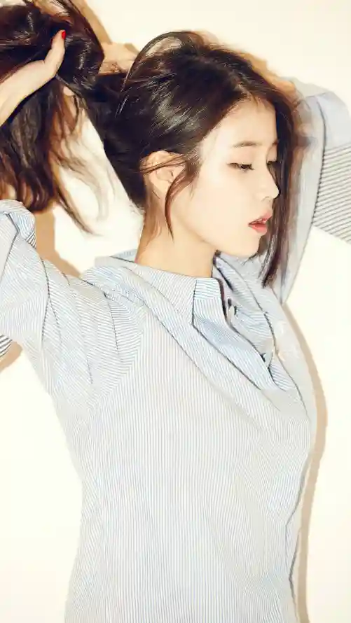 4kIU壁纸 - 韩国 - 手机壁纸 - wallpaper「哲风壁纸」