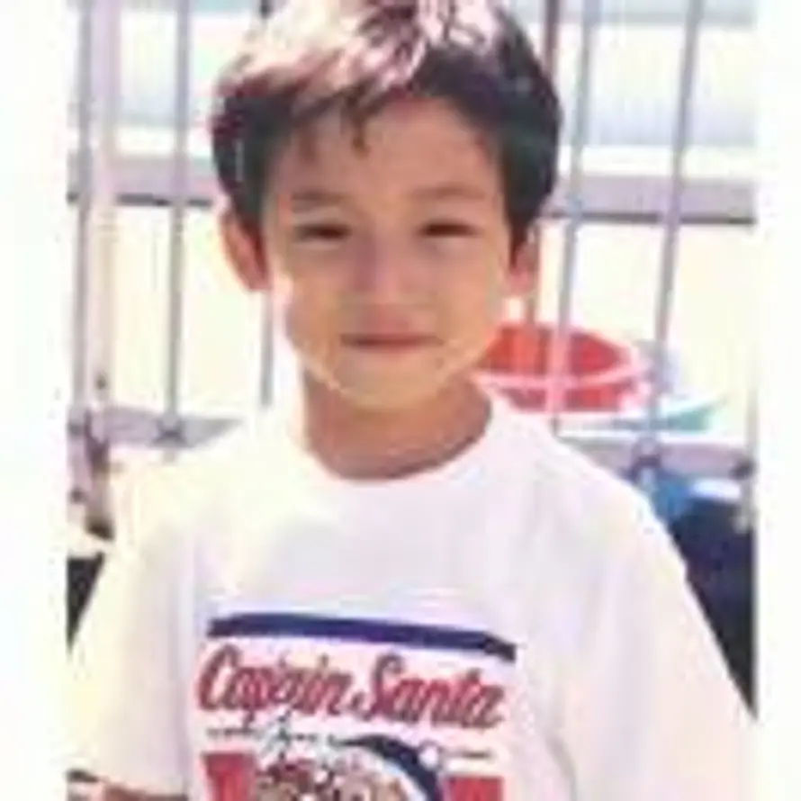 黎明不会失约的用户头像 - 哲风壁纸